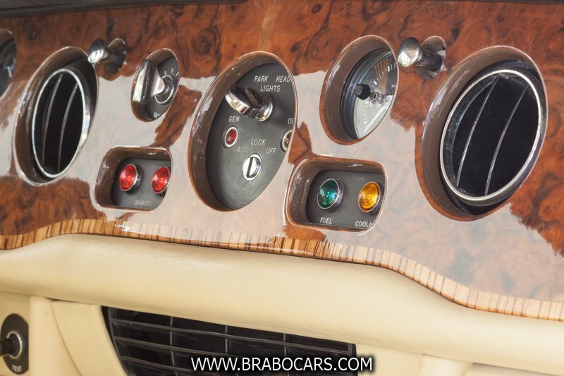 Rolls-Royce Corniche