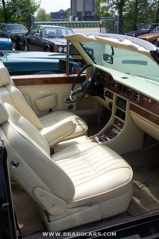 Rolls-Royce Corniche II