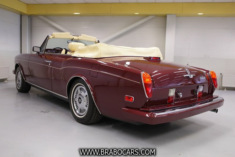 Rolls-Royce Corniche IV