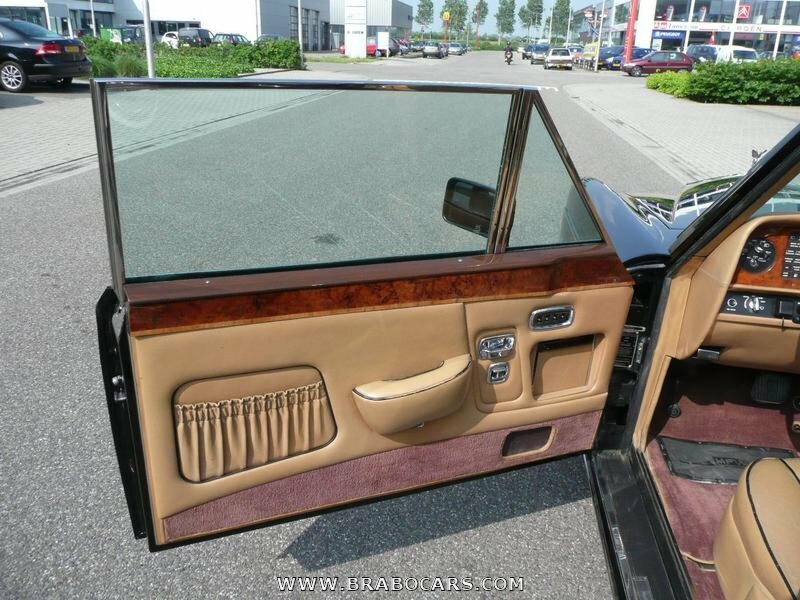 Rolls-Royce Corniche II