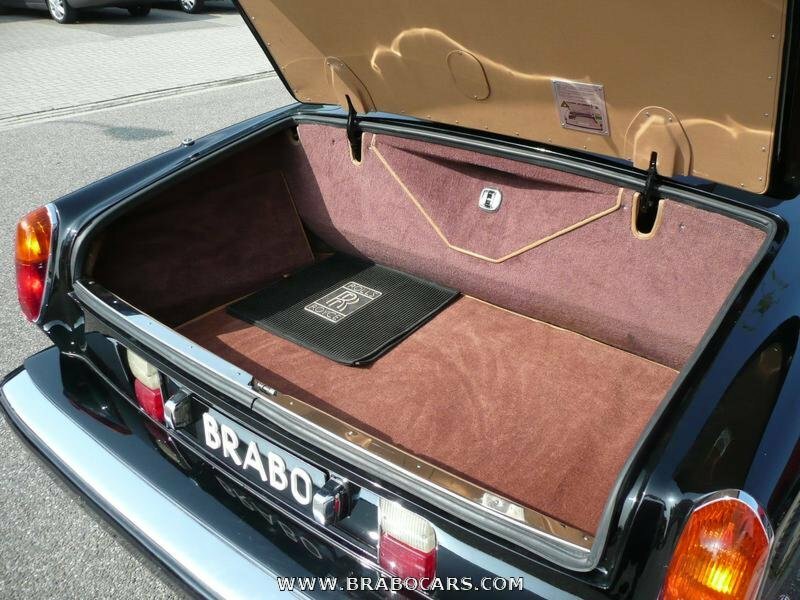 Rolls-Royce Corniche II