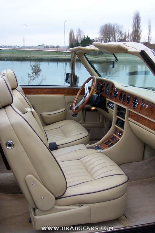 Rolls-Royce Corniche