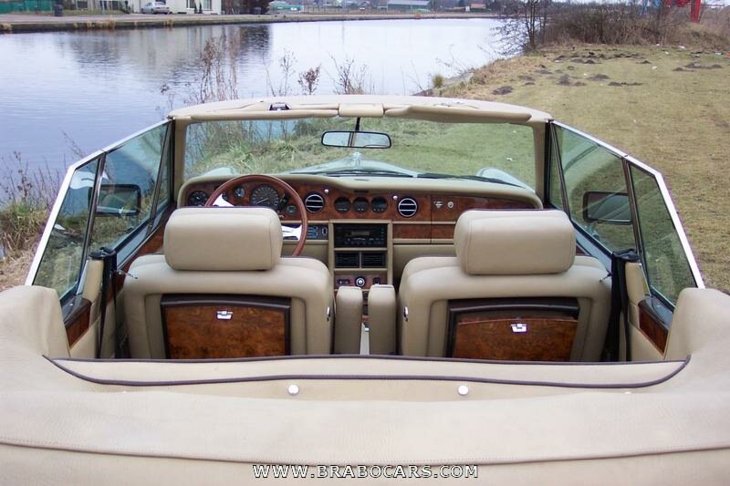 Rolls-Royce Corniche