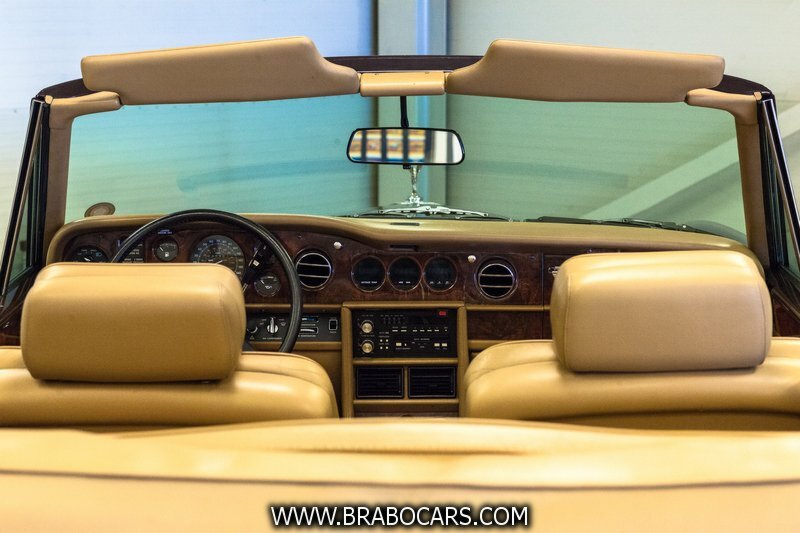 Rolls-Royce Corniche II