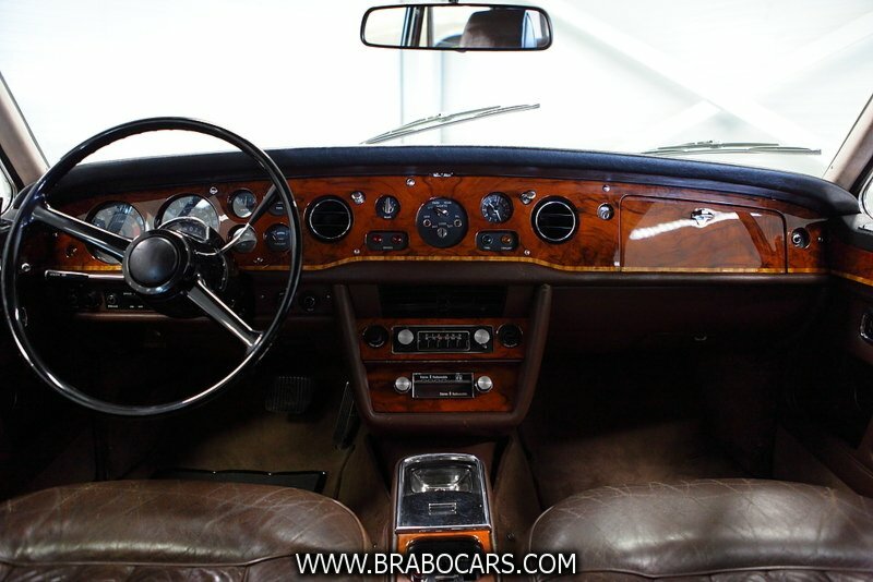 Rolls-Royce Corniche