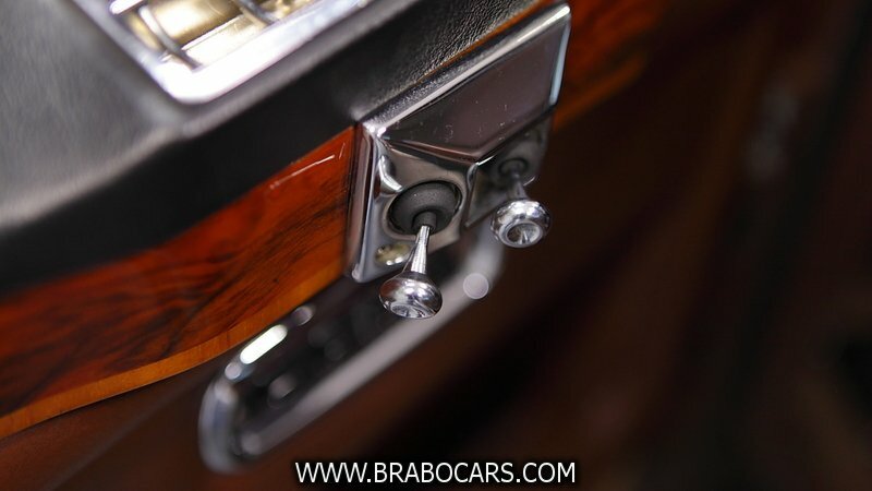Rolls-Royce Corniche