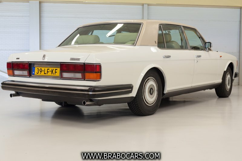 Rolls-Royce Silver Spur