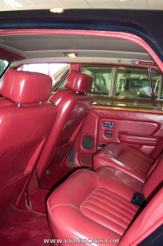 Rolls-Royce Silver Spirit