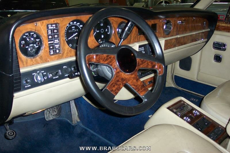 Rolls-Royce Silver Spirit