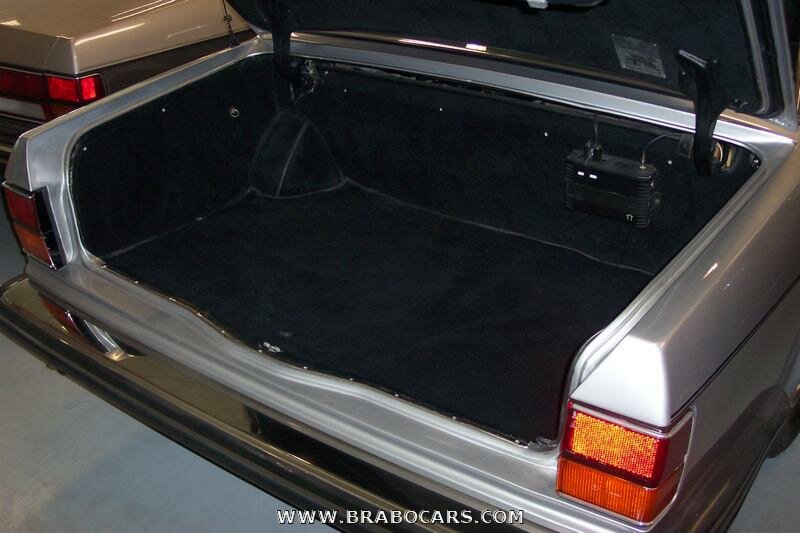 Rolls-Royce Silver Spirit