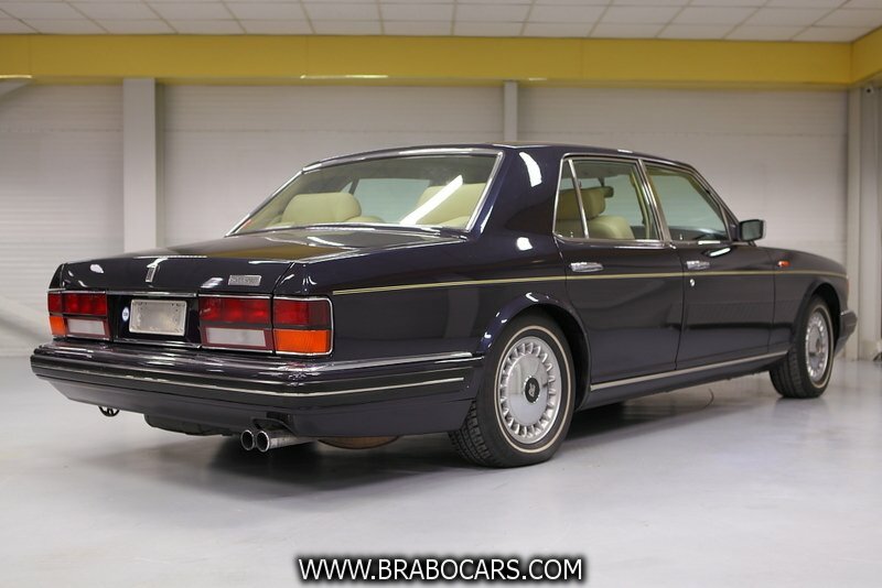Rolls-Royce Silver Spirit