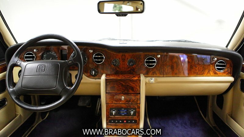 Rolls-Royce Silver Spirit