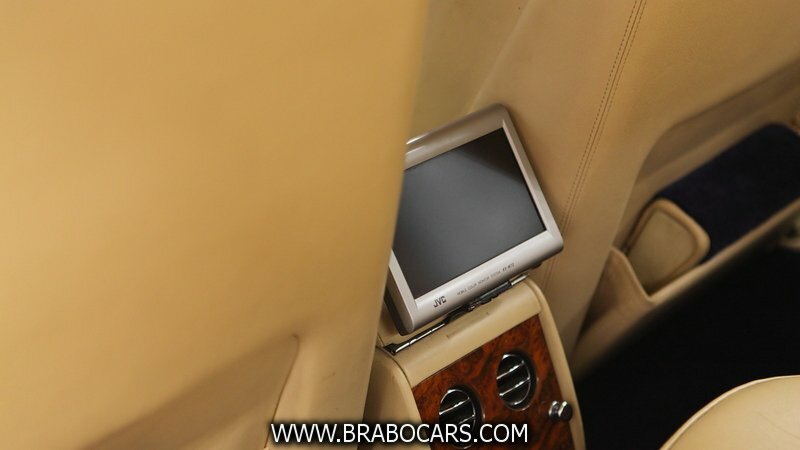 Rolls-Royce Silver Spirit