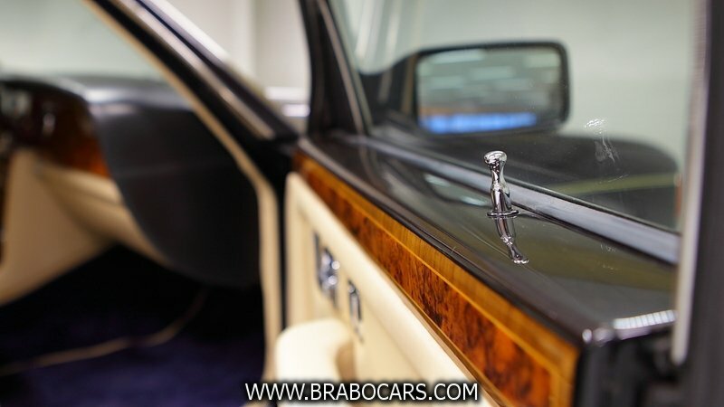 Rolls-Royce Silver Spirit
