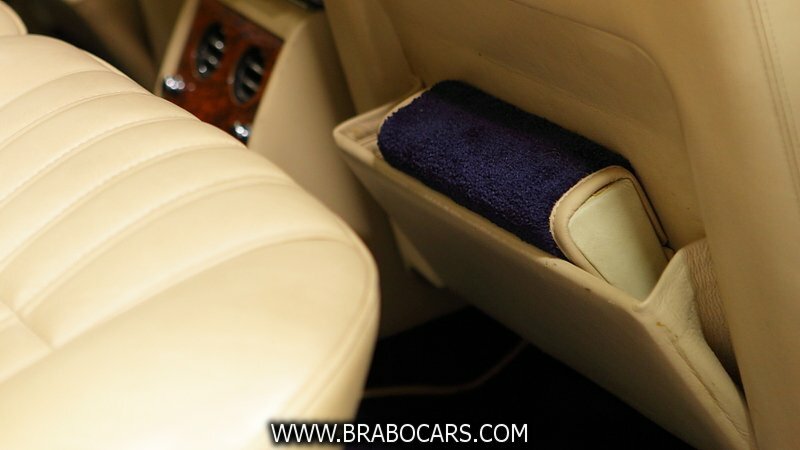 Rolls-Royce Silver Spirit