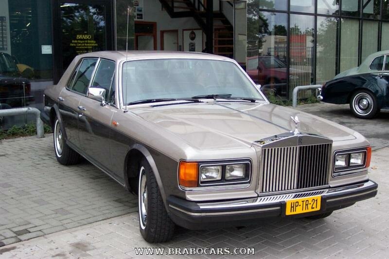 Rolls-Royce Silver Spirit