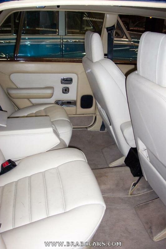 Rolls-Royce Silver Spirit
