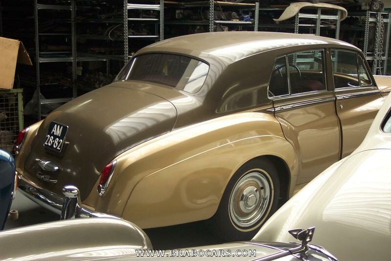 Bentley S1