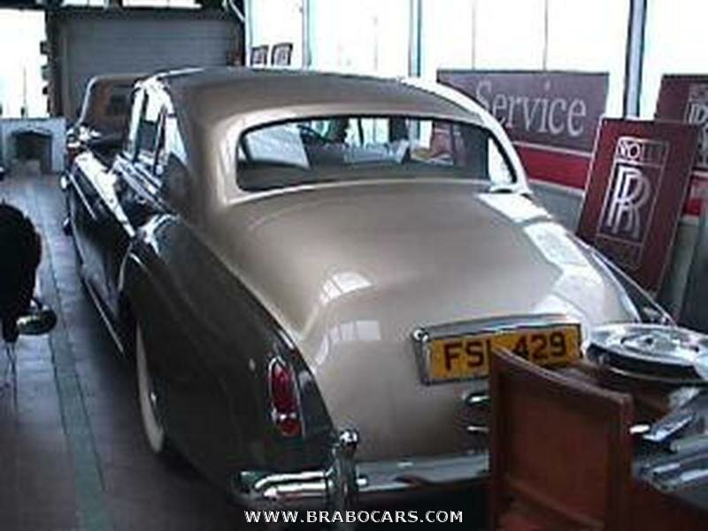 Bentley S2