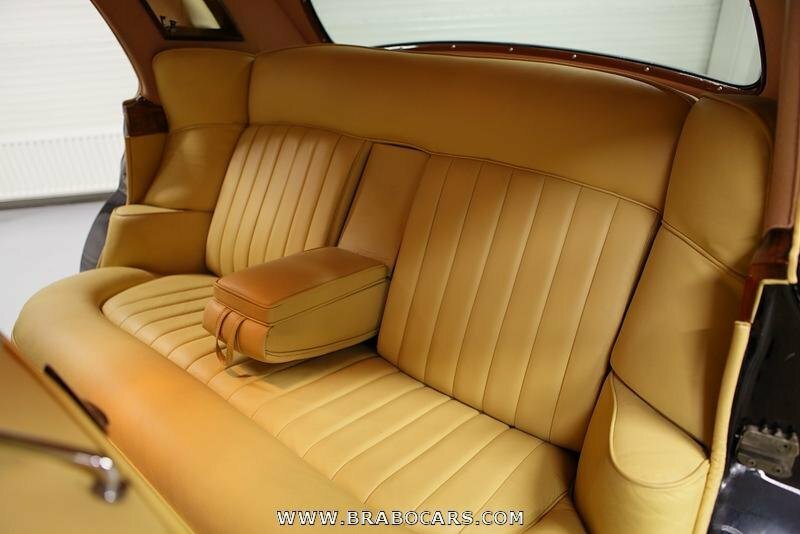 Bentley S1