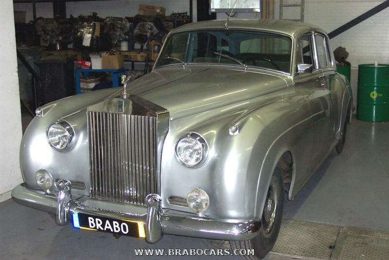 Bentley S1