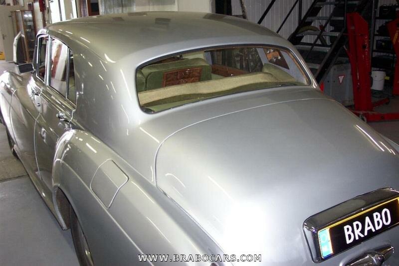 Bentley S1