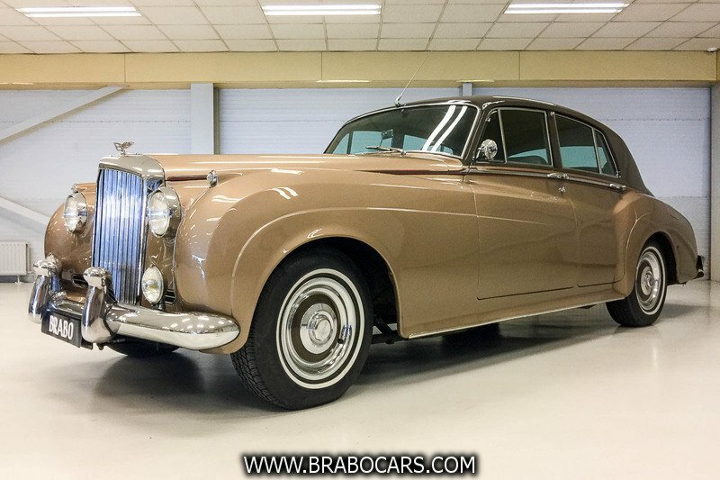 Bentley S2