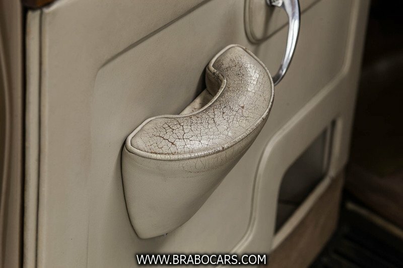 Bentley S2