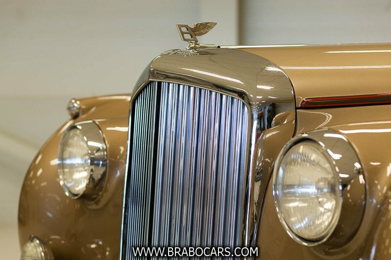 Bentley S2