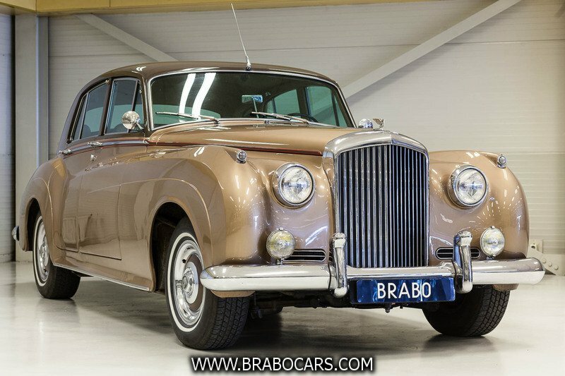Bentley S2