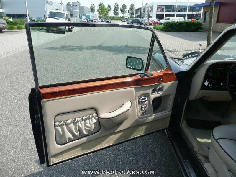Rolls-Royce Corniche