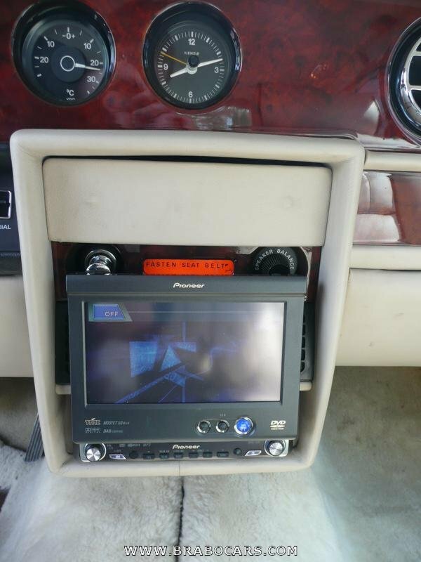 Rolls-Royce Corniche