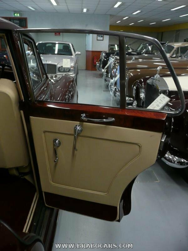 Bentley S1