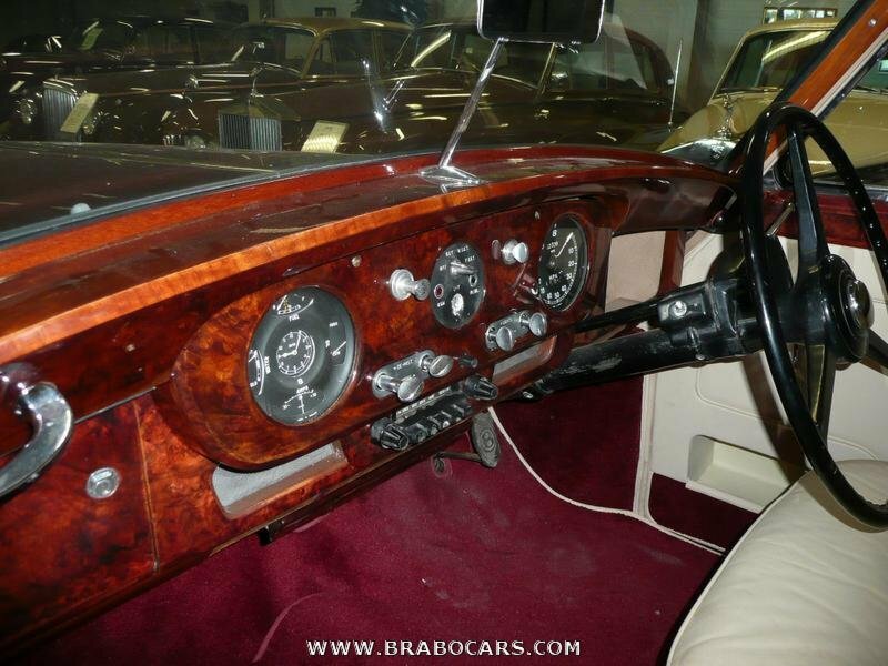 Bentley S1
