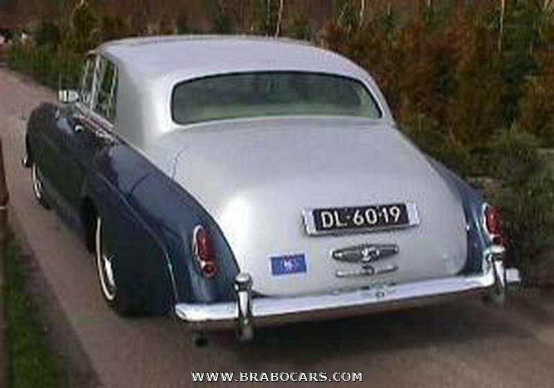Bentley S2
