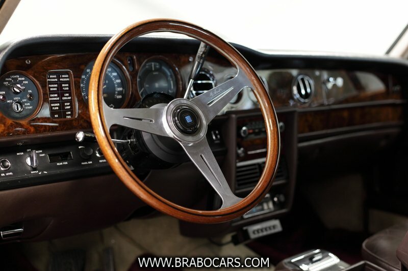 Rolls-Royce Corniche