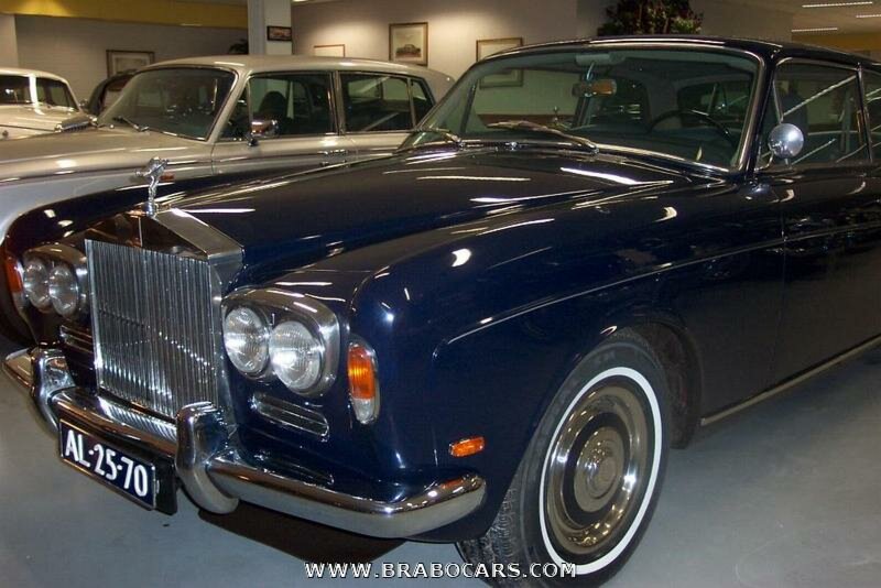 Rolls-Royce Corniche