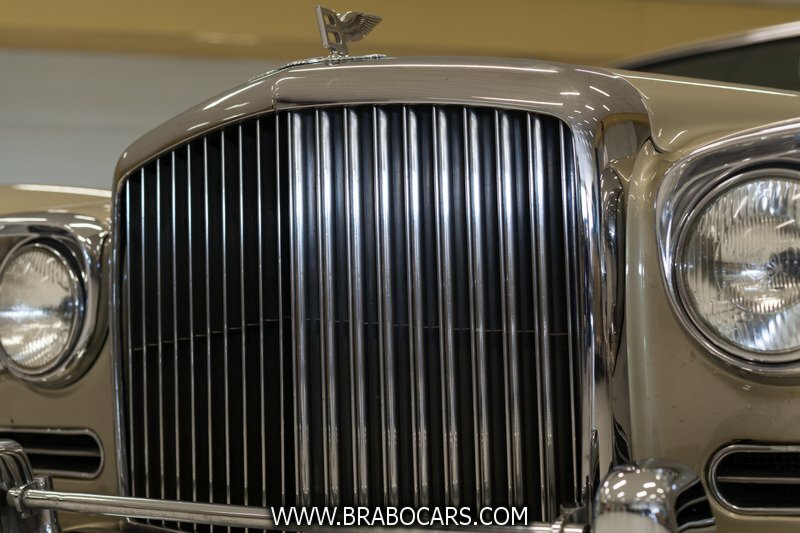 Bentley T1