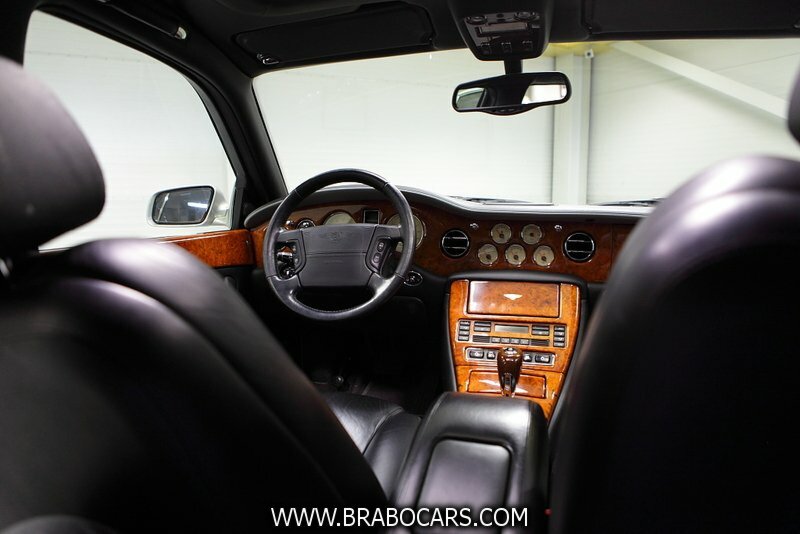 Bentley Arnage Red Label 