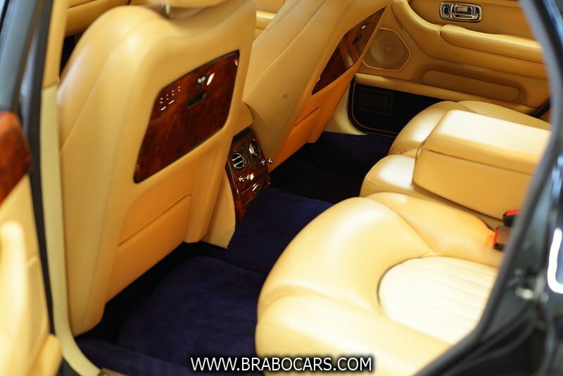 Bentley Arnage Red Label 