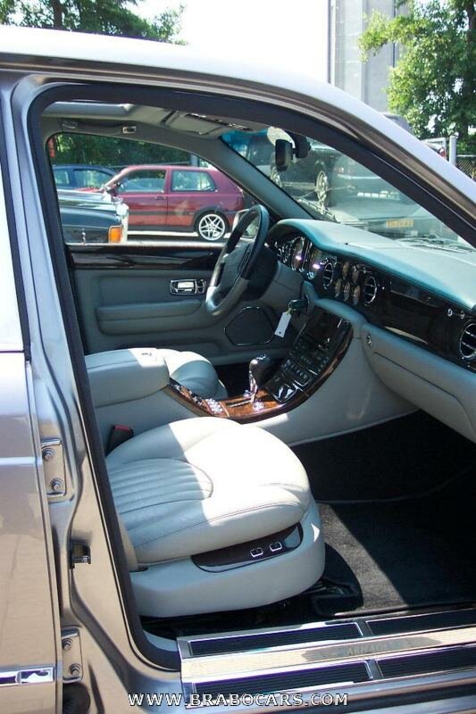 Bentley Arnage Red Label 