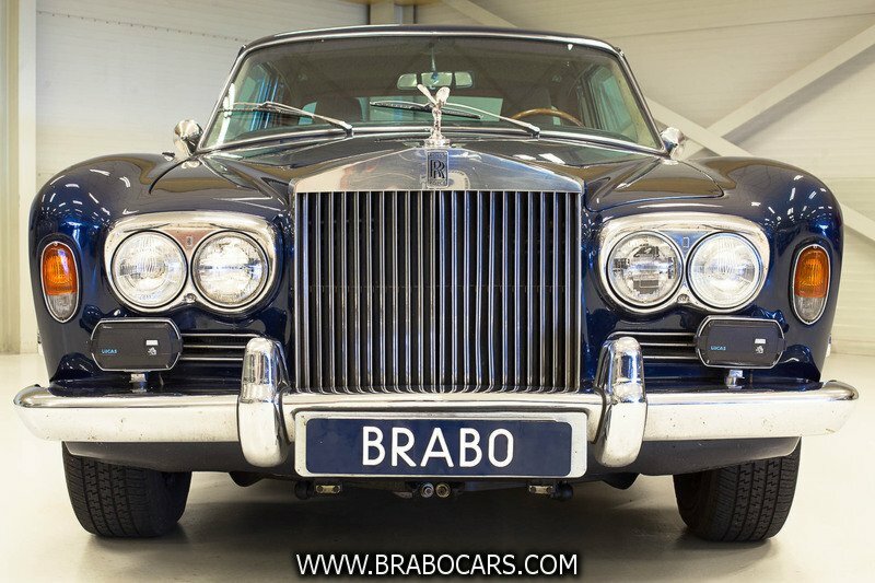 Rolls-Royce Corniche