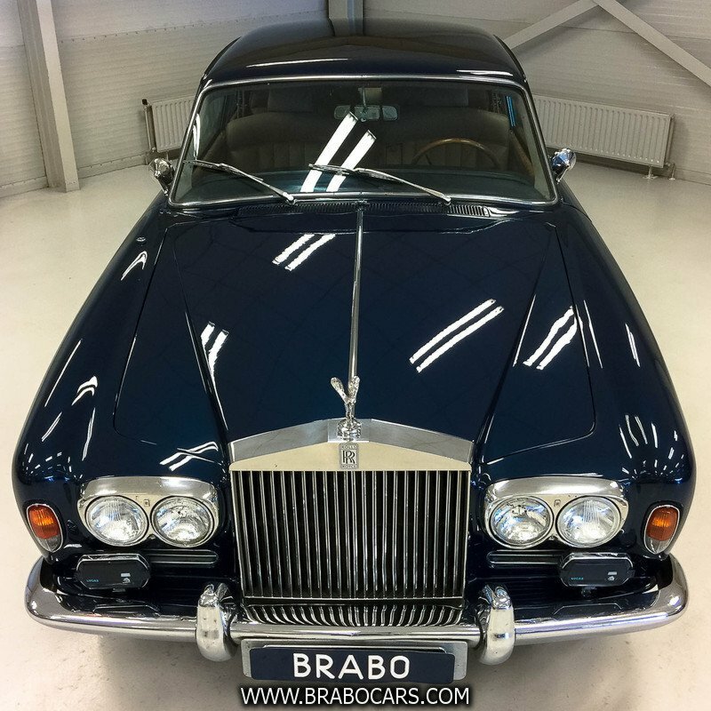 Rolls-Royce Corniche