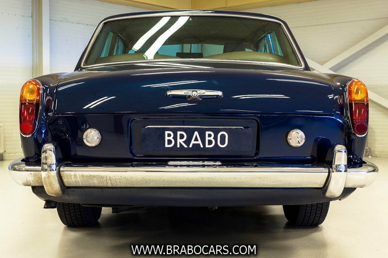 Rolls-Royce Corniche