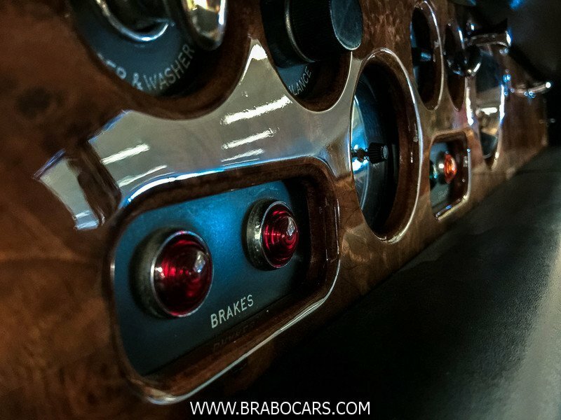 Rolls-Royce Corniche