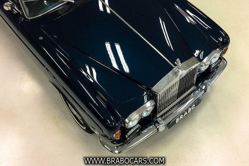 Rolls-Royce Corniche