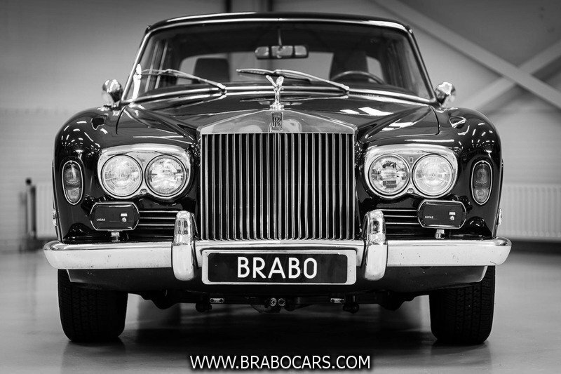 Rolls-Royce Corniche