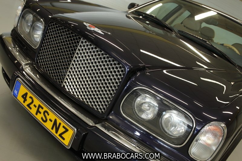 Bentley Arnage Red Label 