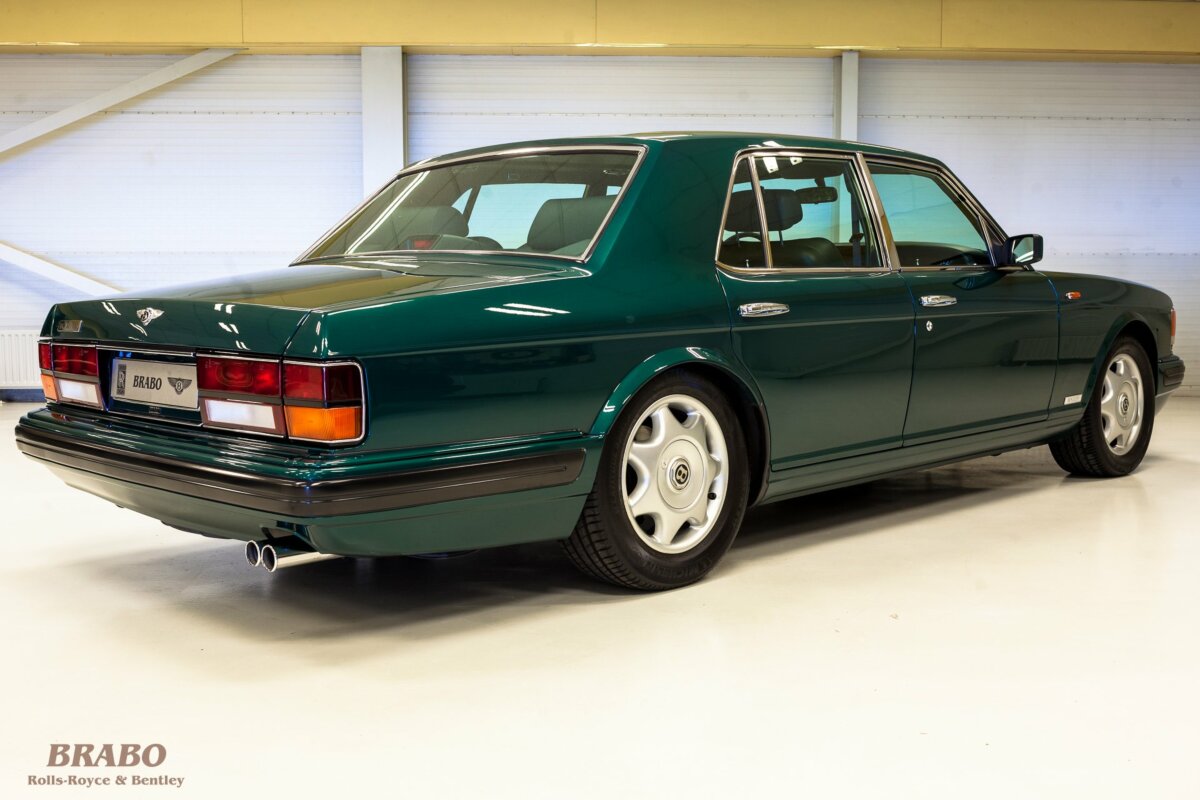 Bentley Brooklands