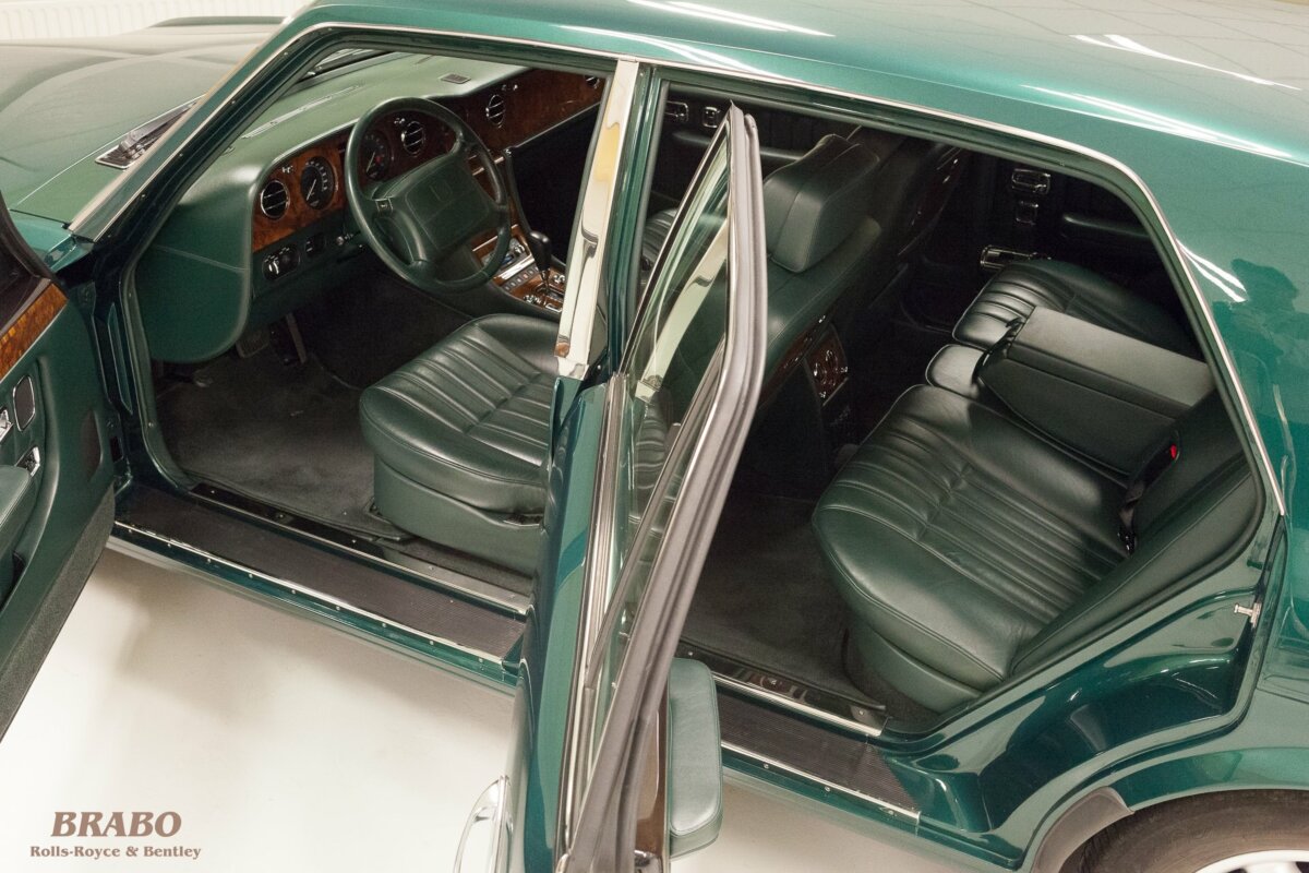 Bentley Brooklands